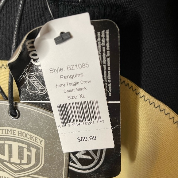 NHL Penguins Old Time Hockey Causeway Collection Jerry Toggle Crew - Picture 6 of 6